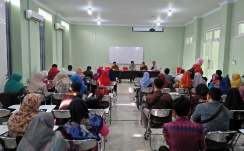 Studium General Prodi Mpi Prospek Manajemen Pendidikan Islam Di Era Industri 4 0 Pascasarjana Iain Kediri