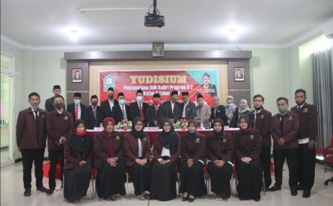 wisudawan pascasarjana iain kediri 2020